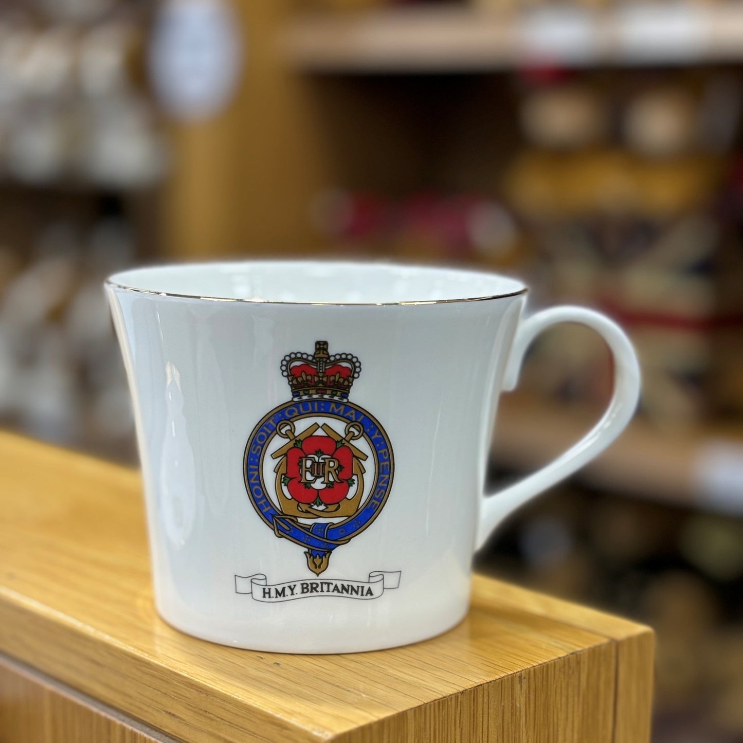 Britannia Colour Crest Large Breakfast Mug