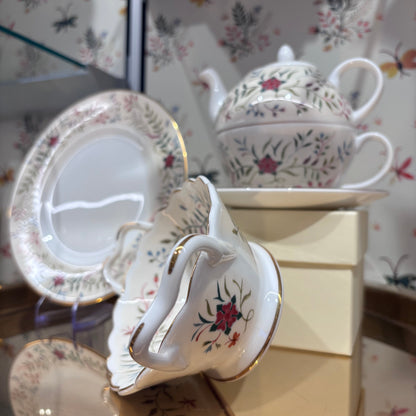 Britannia Embroidery Basket