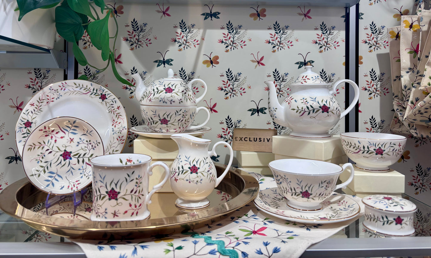 Britannia Embroidery Pill Box