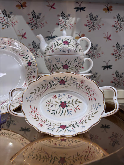 Britannia Embroidery Basket