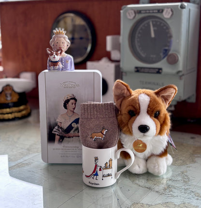 Queen and Corgi Hamper with Two Admissions Tickets