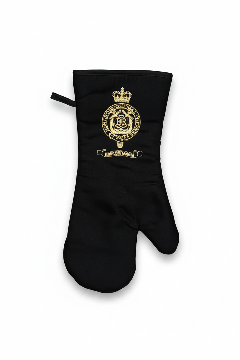 Britannia Gold Crest Oven Glove